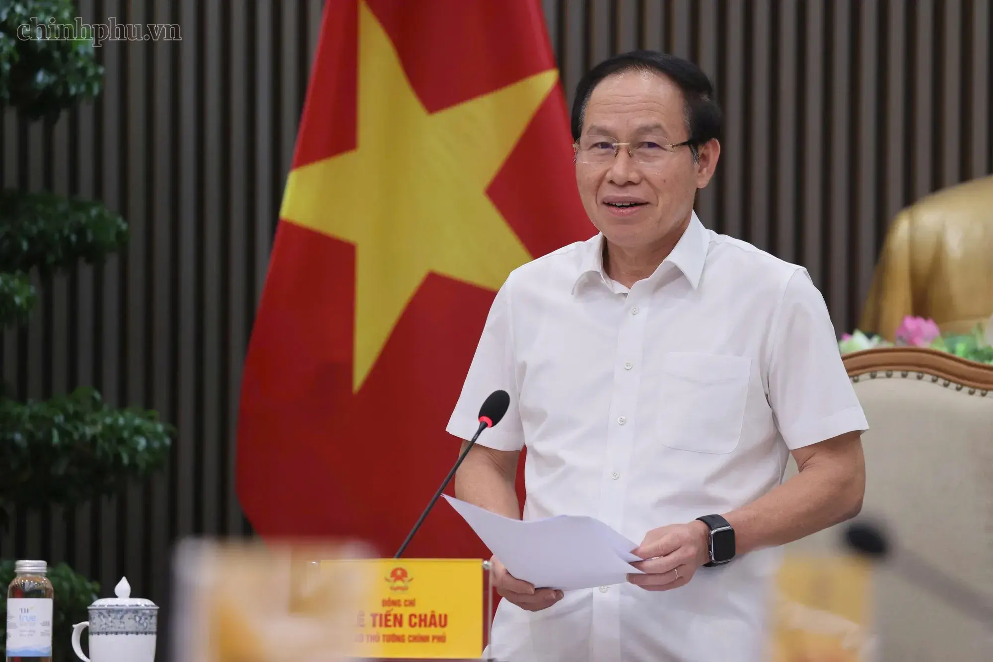 Phó Thủ tướng Lê Tiến Châu: 'Chất lượng giáo dục, an toàn và quyền lợi của học sinh là thước đo cuối cùng'- Ảnh 1.