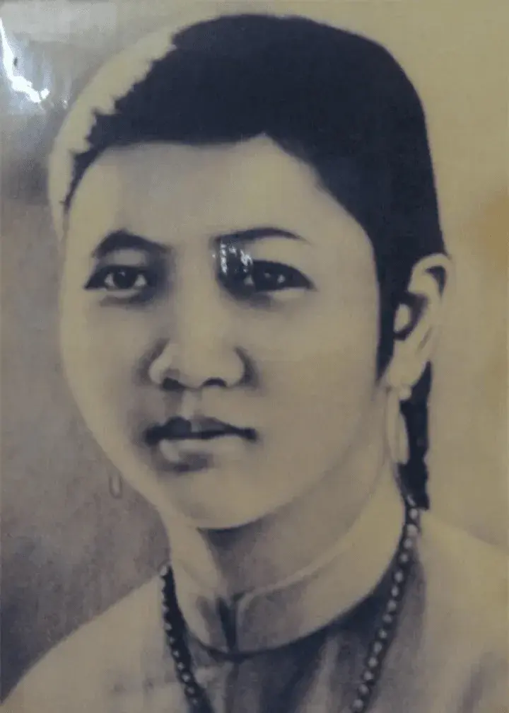 nu-tinh-bao-duy-nhat-viet-nam-du-1-09323483_1777017806.png