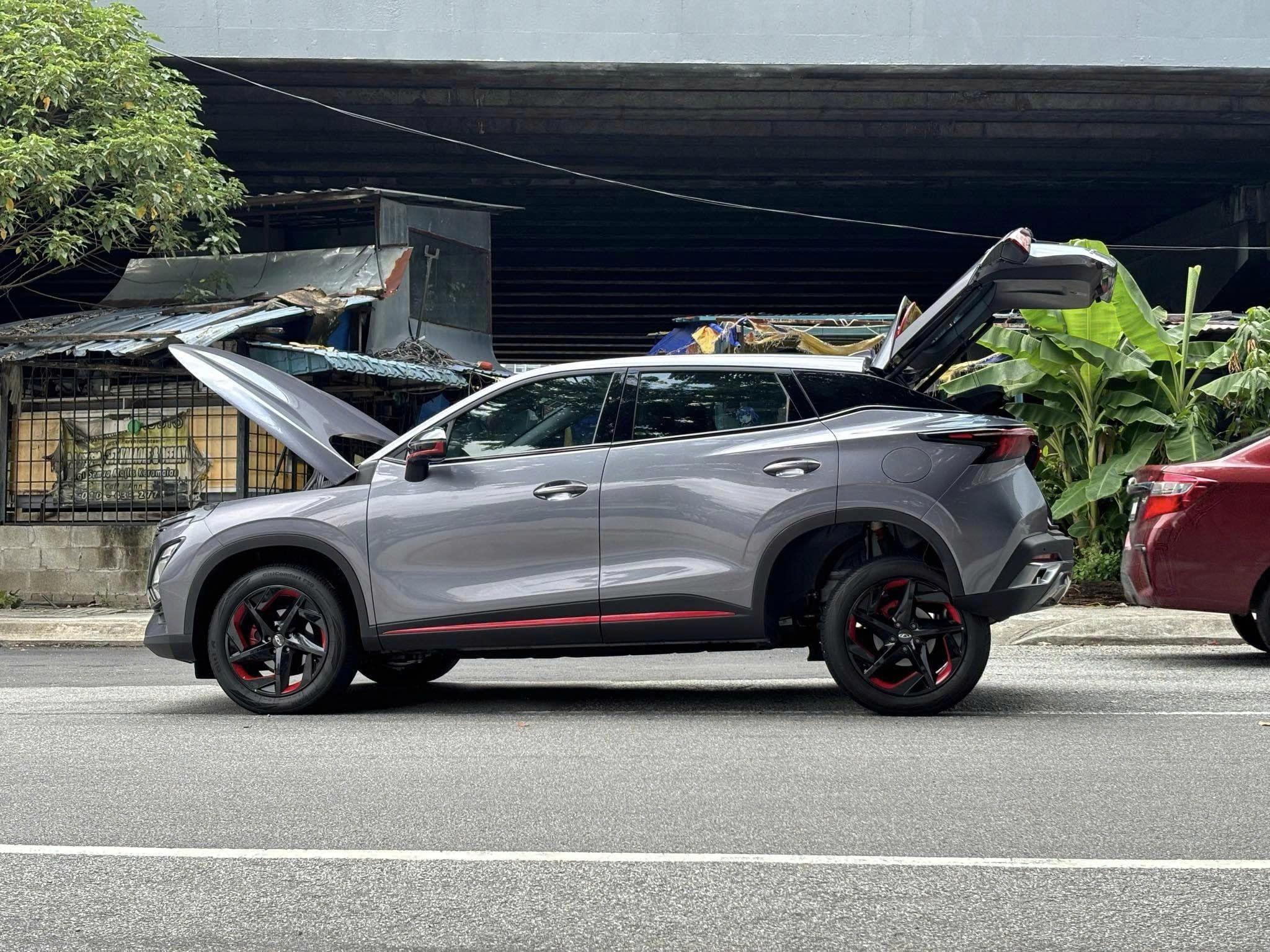 Đang chạy thì rụng linh kiện: Mẫu SUV Trung Quốc cực hot bị Malaysia ra lệnh dừng bán khẩn cấp Đang chạy thì rụng linh kiện: Mẫu SUV Trung Quốc cực hot bị Malaysia ra lệnh dừng bán khẩn cấp