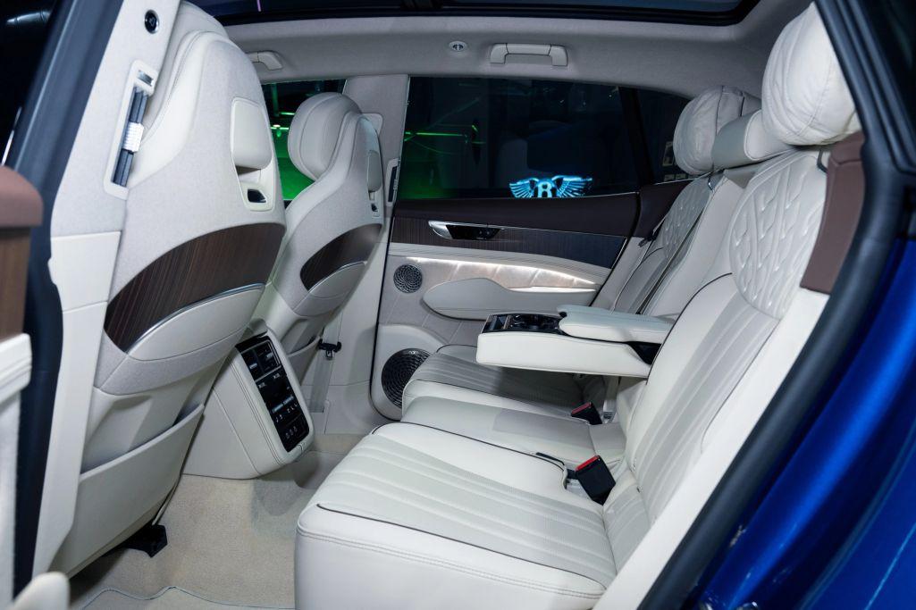 bentley-torcal-ev-5_1792079493.jpg