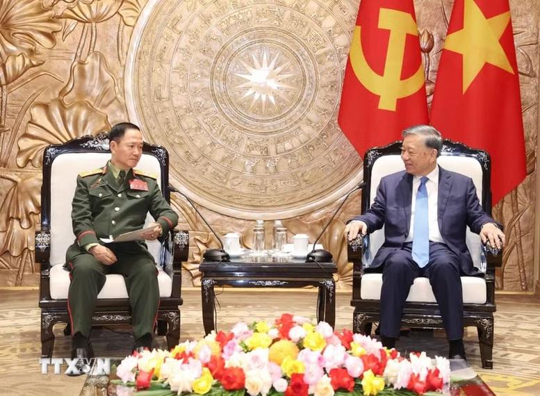 Tổng Bí thư, Chủ tịch nước Tô Lâm tiếp Phó Thủ tướng, Bộ trưởng Bộ Quốc phòng Lào