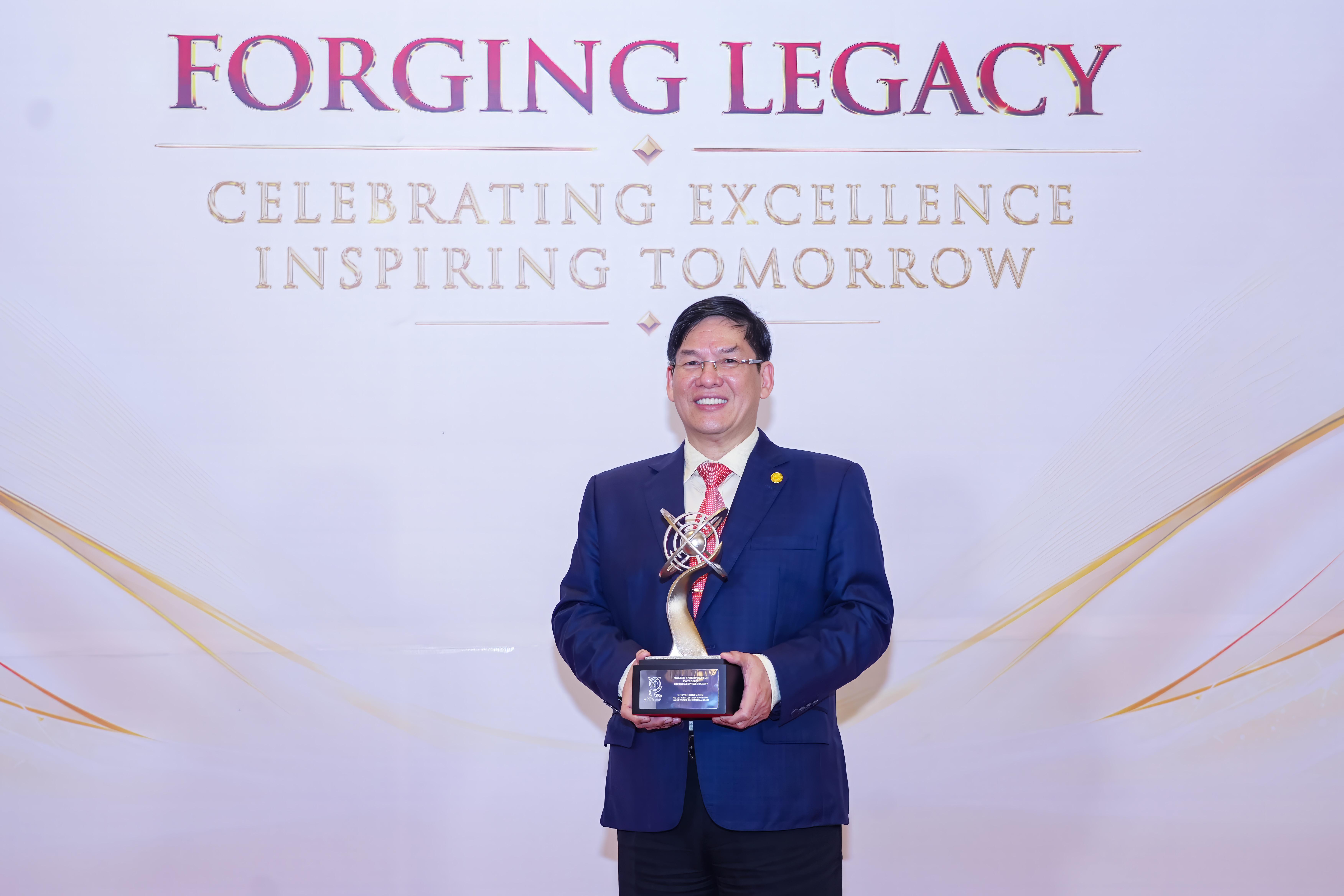 hdb2_1792142123.jpg