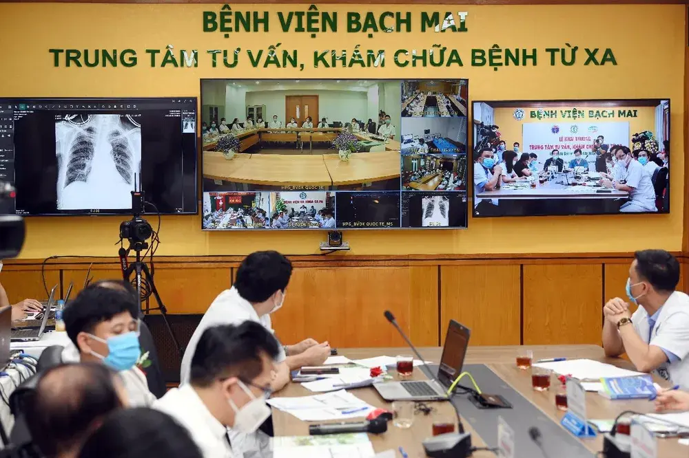 Bộ Y tế thí điểm hướng dẫn khám, chữa bệnh từ xa tại 11 tỉnh, thành