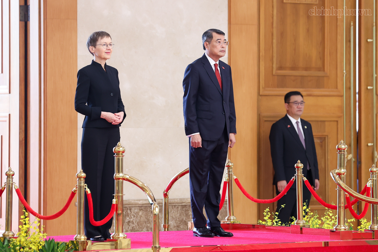 Thủ tướng Lê Minh Hưng chủ trì lễ đón chính thức Thủ tướng Liechtenstein