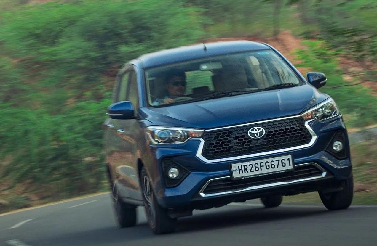 Toyota bán mẫu MPV 7 chỗ chỉ 290 triệu, khách Việt nhìn sẽ thích, phù hợp với các gia đình chưa giàu Toyota bán mẫu MPV 7 chỗ chỉ 290 triệu, khách Việt nhìn sẽ thích, phù hợp với các gia đình chưa giàu