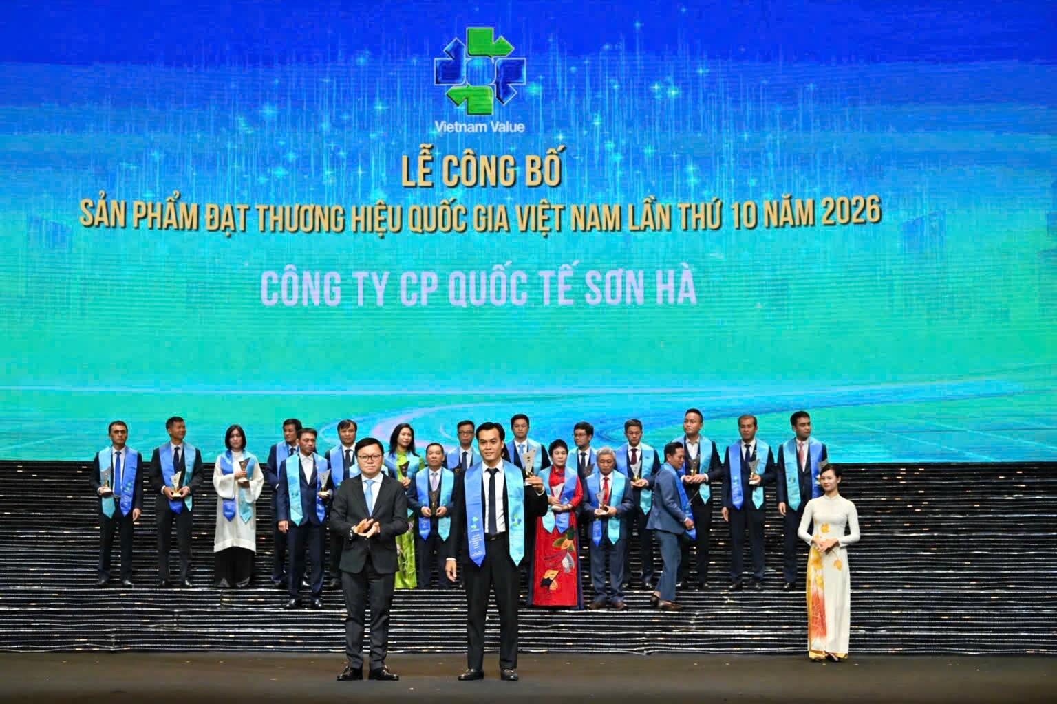 son-ha-tu-5-san-pham-thuong-hieu-quoc-gia-den-chien-luoc-phat-trien-he-sinh-thai-ben-vung-a--nh-6-1792210557-712-width1536height1024_1792384003.jpg
