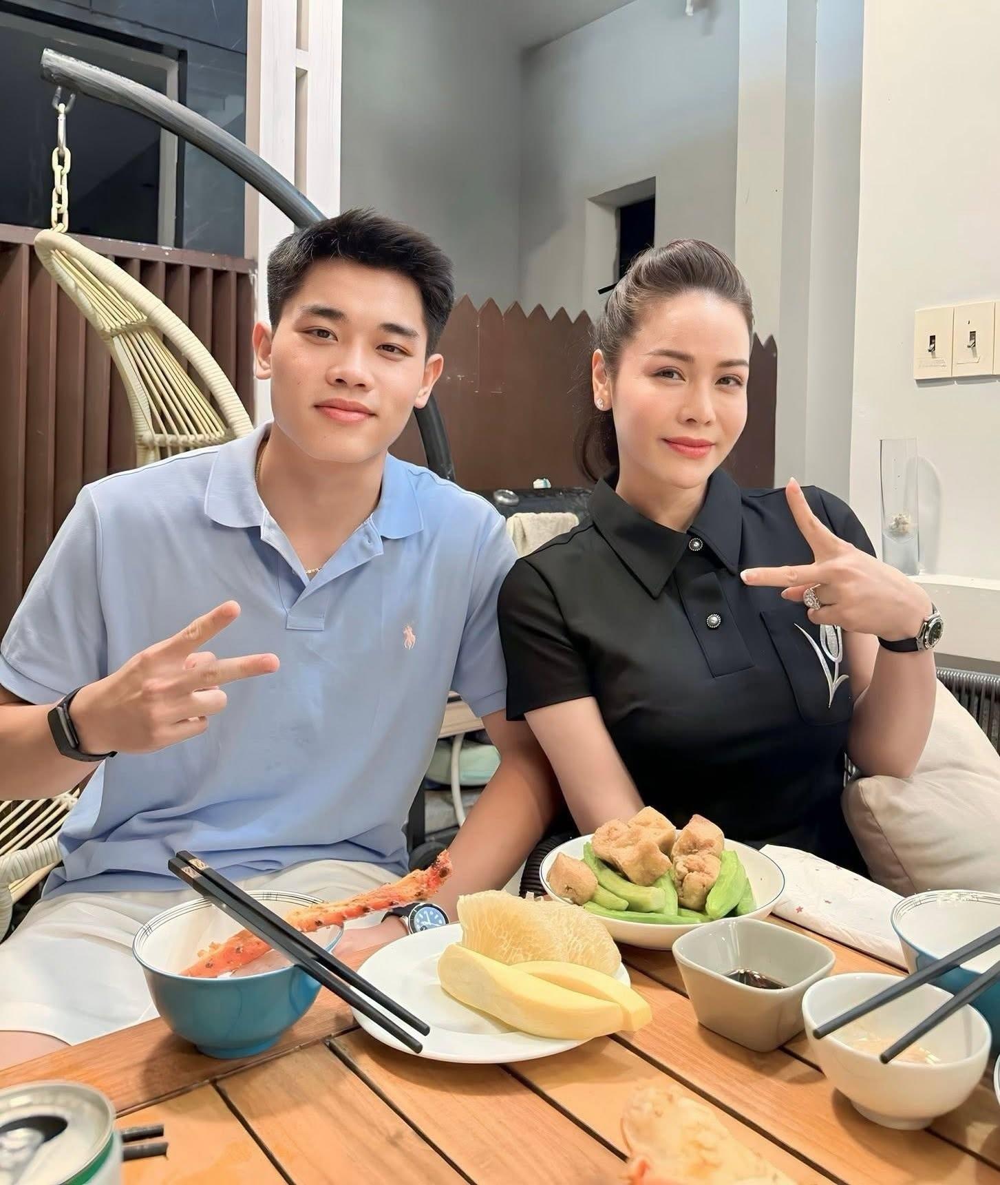dinhbac4_1792480037.jpg
