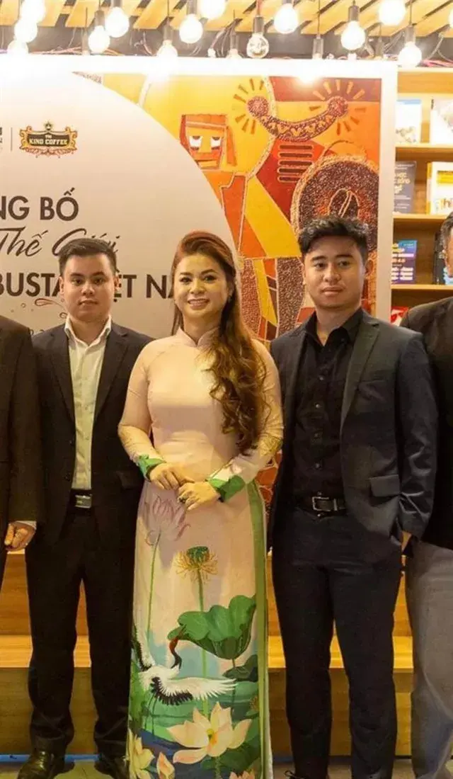 Con trai đầu của ông Đặng Lê Nguyên Vũ và bà Lê Hoàng Diệp Thảo trở thành phó Tổng giám đốc - áº¢nh 3.