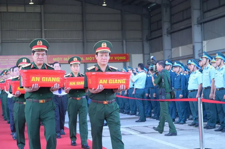 Quân khu 9 hoàn thành lấy mẫu sinh phẩm hài cốt liệt sĩ sớm gần 7 tháng- Ảnh 1.
