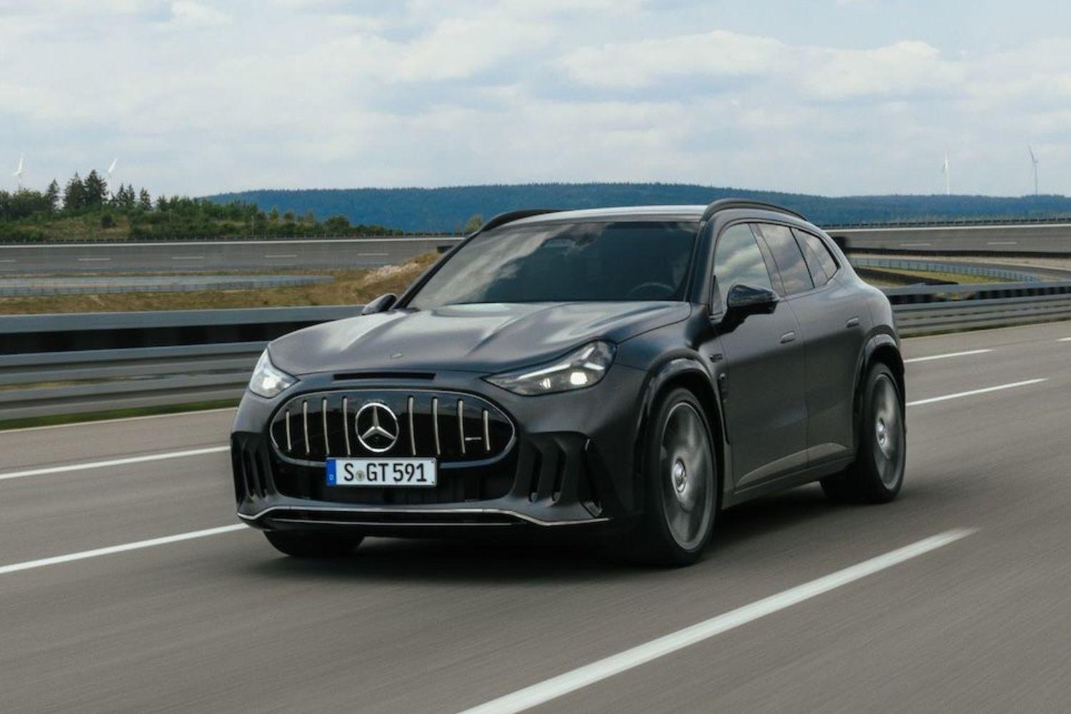Siêu SUV điện Mercedes sạc 10 phút chạy được 450 km, công suất 1.153 mạnh chưa từng thấy Siêu SUV điện Mercedes sạc 10 phút chạy được 450 km, công suất 1.153 mạnh chưa từng thấy