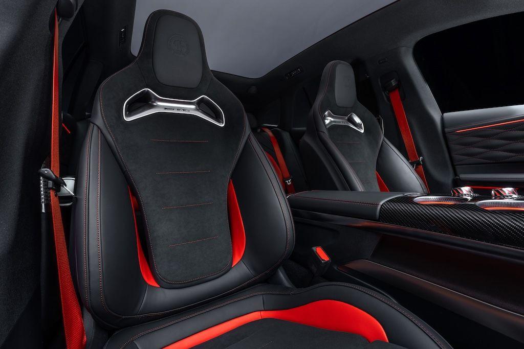 mercedes-amg-gt-suv-2027-6_1792596441.jpg