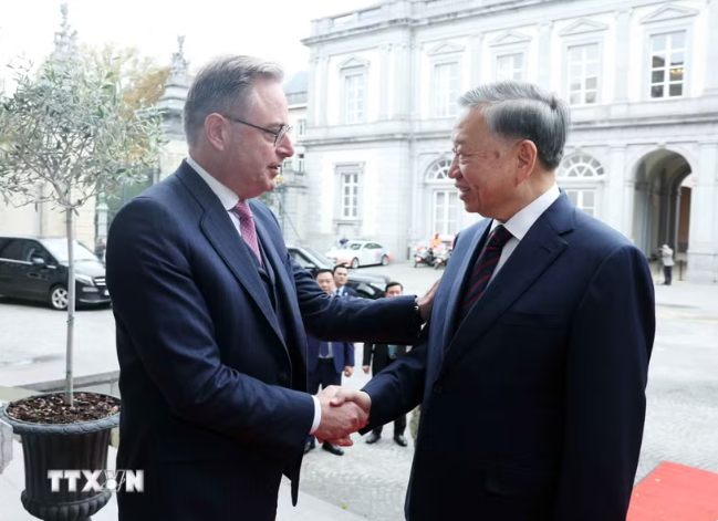Thủ tướng Vương quốc Bỉ Bart De Wever chủ trì Lễ đón Tổng Bí thư, Chủ tịch nước Tô Lâm Thủ tướng Vương quốc Bỉ Bart De Wever chủ trì Lễ đón Tổng Bí thư, Chủ tịch nước Tô Lâm