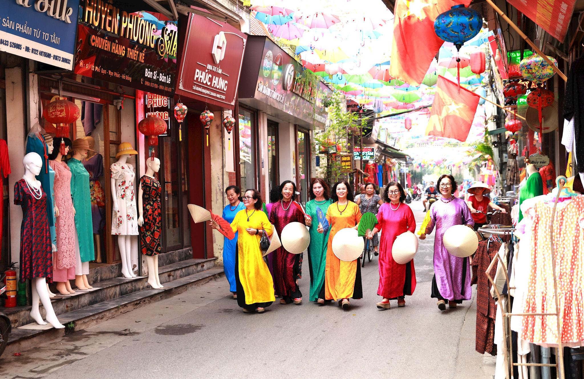 Hà Nội chuẩn bị đón Festival làng nghề toàn cầu 2026, kết nối tinh hoa thủ công quốc tế Hà Nội chuẩn bị đón Festival làng nghề toàn cầu 2026, kết nối tinh hoa thủ công quốc tế