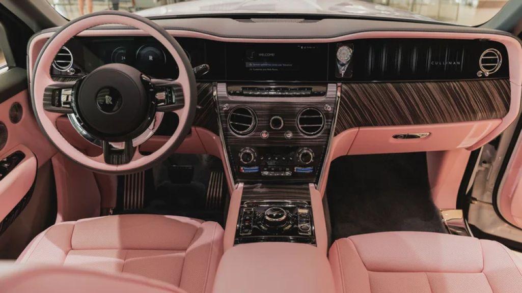 rolls-royce-cullinan-3_1792854974.jpg