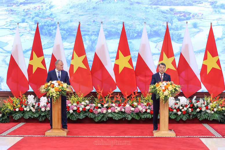 Việt Nam, Ba Lan thiết lập quan hệ Đối tác chiến lược