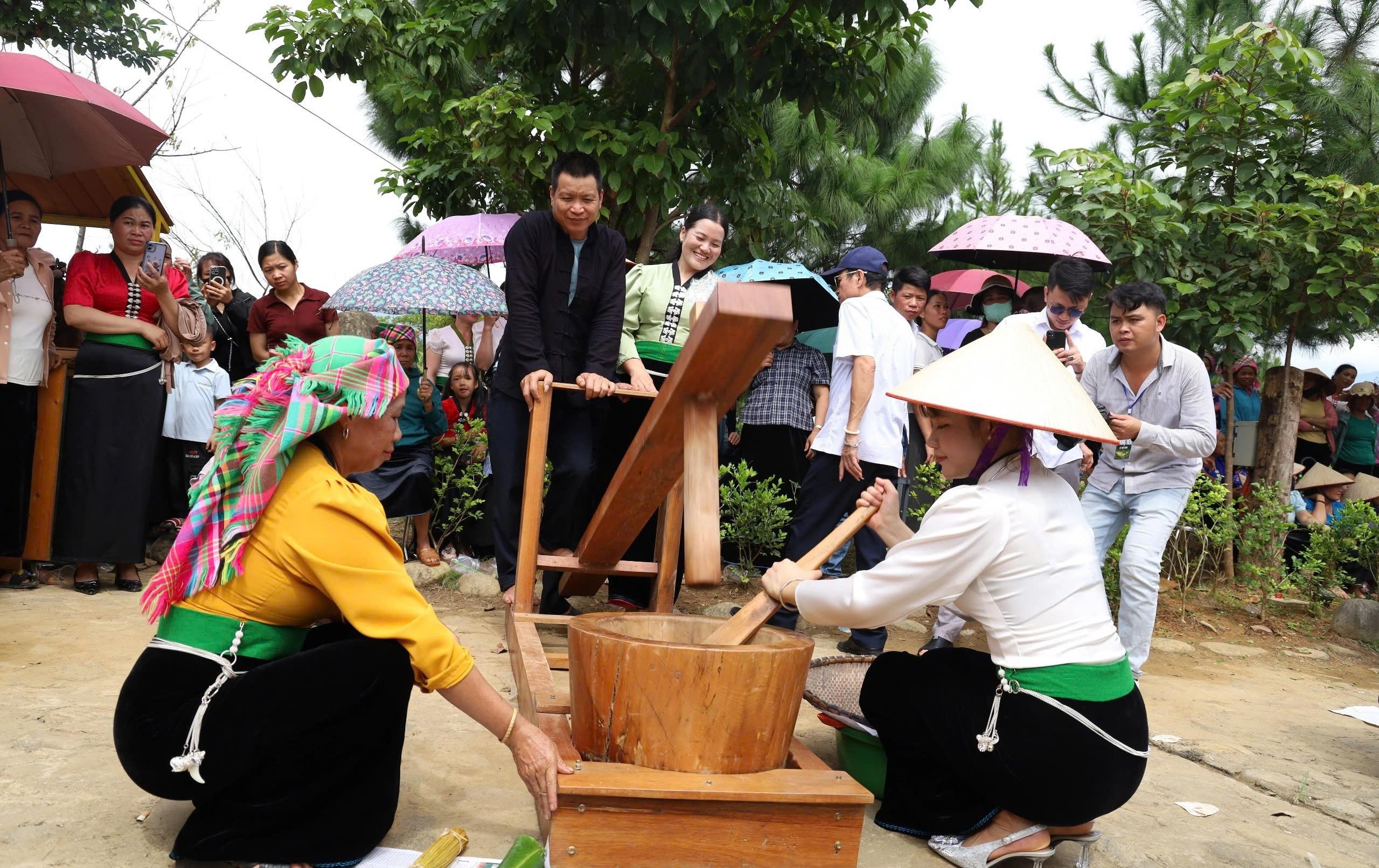 Đánh thức tiềm năng mùa vàng, tạo dấu ấn du lịch Tú Lệ