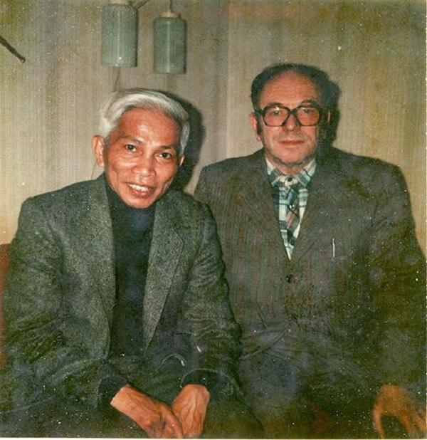 giaosuhoangtuy_1793088582.jpg