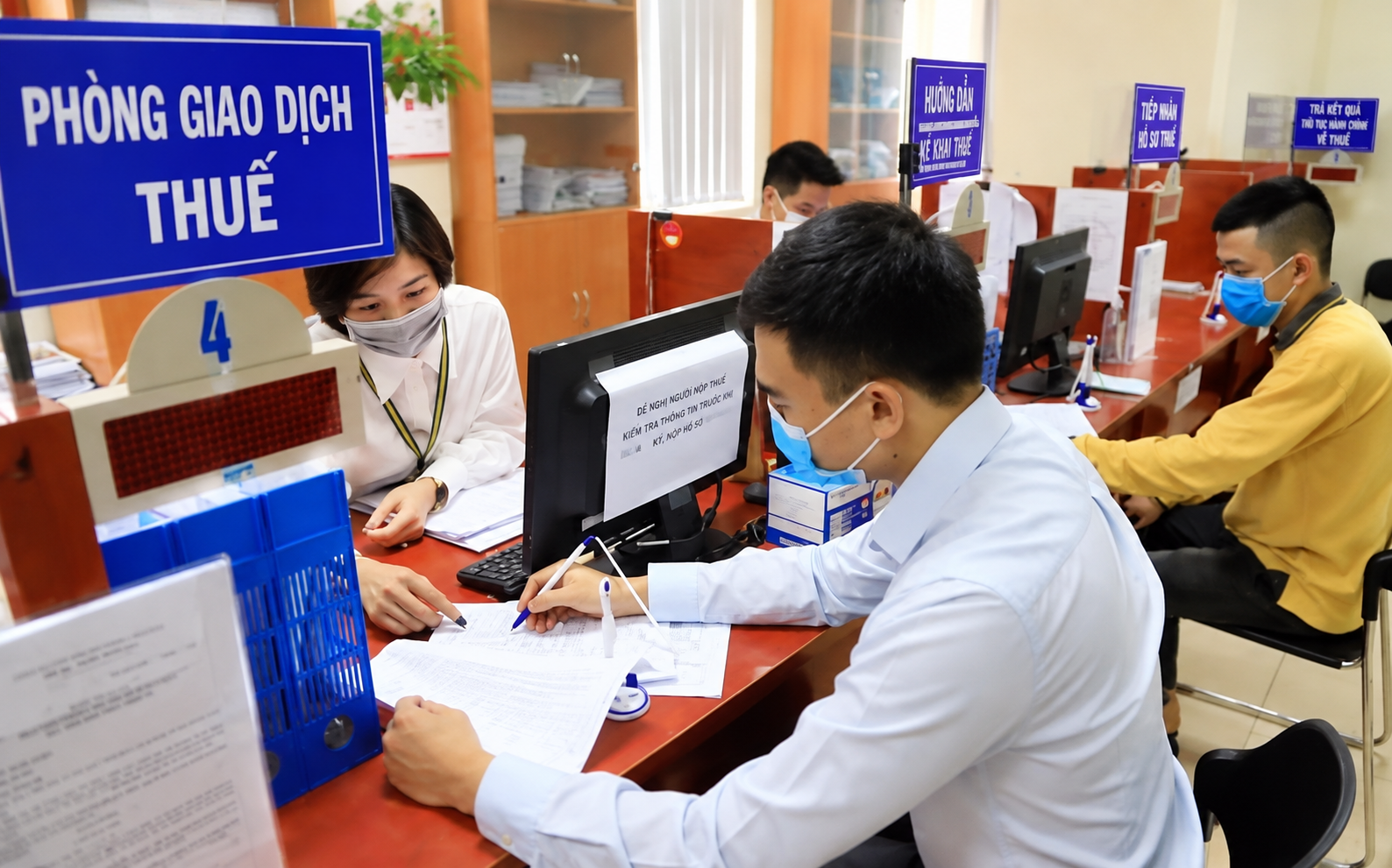Bộ Tài chính đề xuất giảm tới 70% tiền phạt thuế cho doanh nghiệp ngừng hoạt động Bộ Tài chính đề xuất giảm tới 70% tiền phạt thuế cho doanh nghiệp ngừng hoạt động