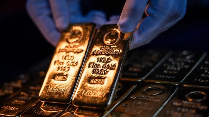 Cảnh báo vàng rớt về 3.000 USD, chênh lệch SJC nới rộng 15,5 triệu đồng Cảnh báo vàng rớt về 3.000 USD, chênh lệch SJC nới rộng 15,5 triệu đồng