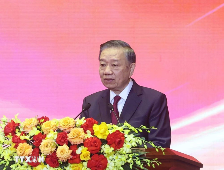 Phát biểu của Tổng Bí thư, Chủ tịch nước Tô Lâm tại Lễ kỷ niệm 30 năm Ngày thành lập Hội đồng Lý luận Trung ương Phát biểu của Tổng Bí thư, Chủ tịch nước Tô Lâm tại Lễ kỷ niệm 30 năm Ngày thành lập Hội đồng Lý luận Trung ương