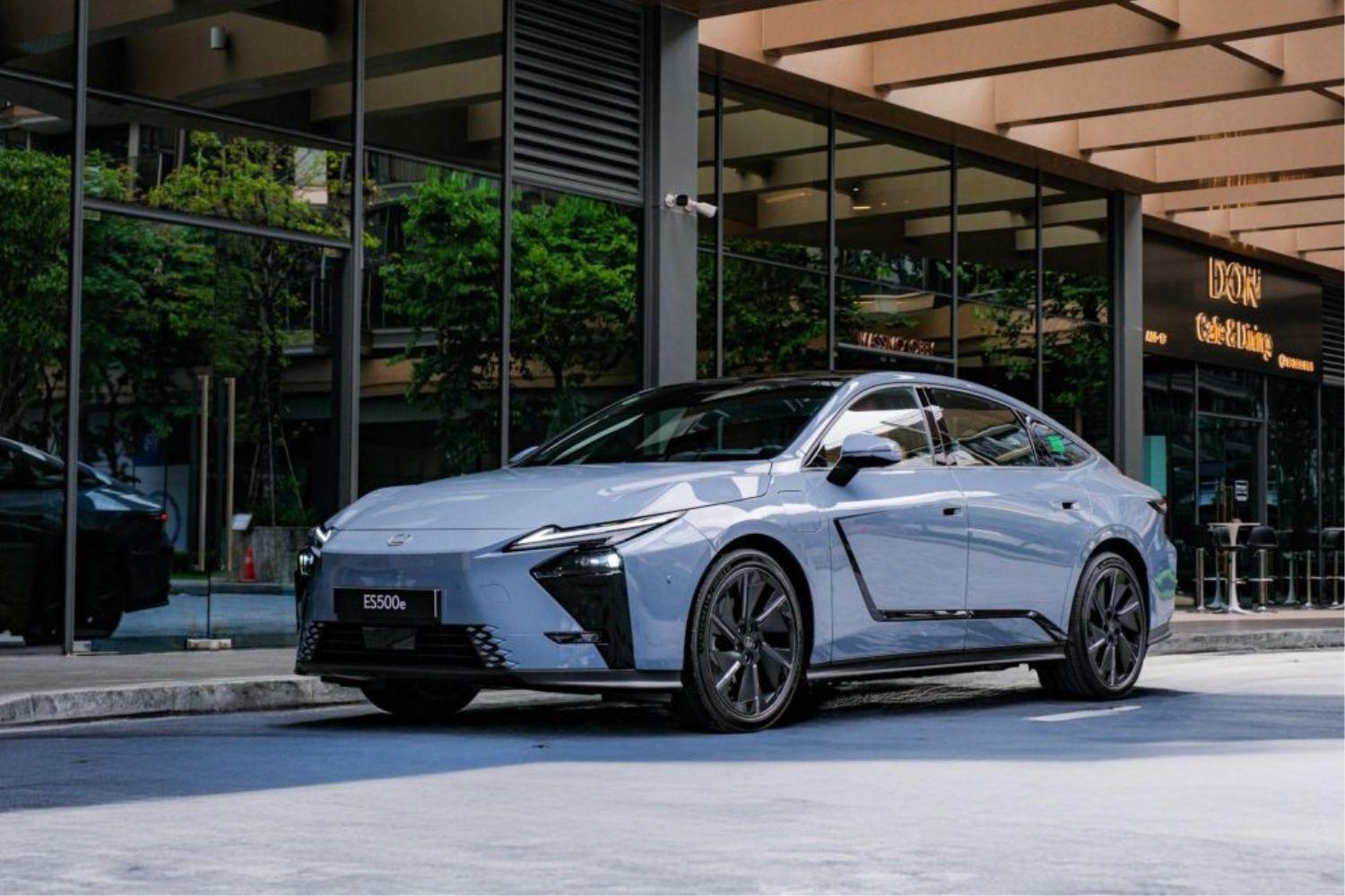 Lexus ES 2026: Định hình lại không gian khoang lái xe sang Lexus ES 2026: Định hình lại không gian khoang lái xe sang