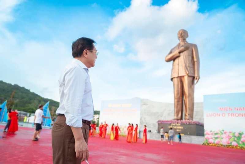 NSND hiếm hoi từng giữ chức Thứ trưởng Bộ Văn hóa: Là họa sĩ, nhà điêu khắc, đạo diễn đa tài, tác giả tượng đài Bác Hồ cao 18m ở 'đảo Ngọc'