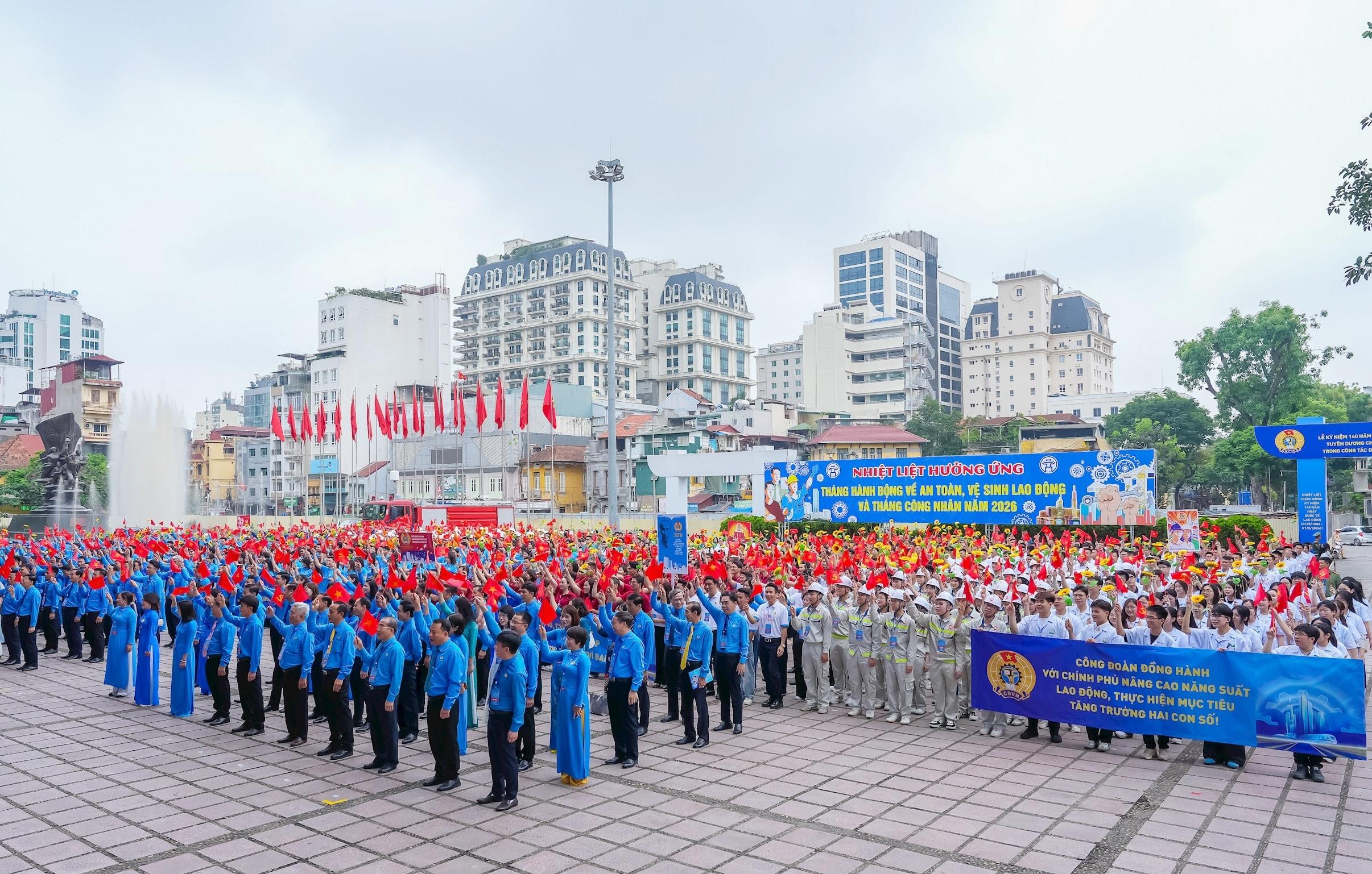 Giai cấp công nhân khẳng định vai trò nòng cốt trong xây dựng Thủ đô và đất nước hùng cường