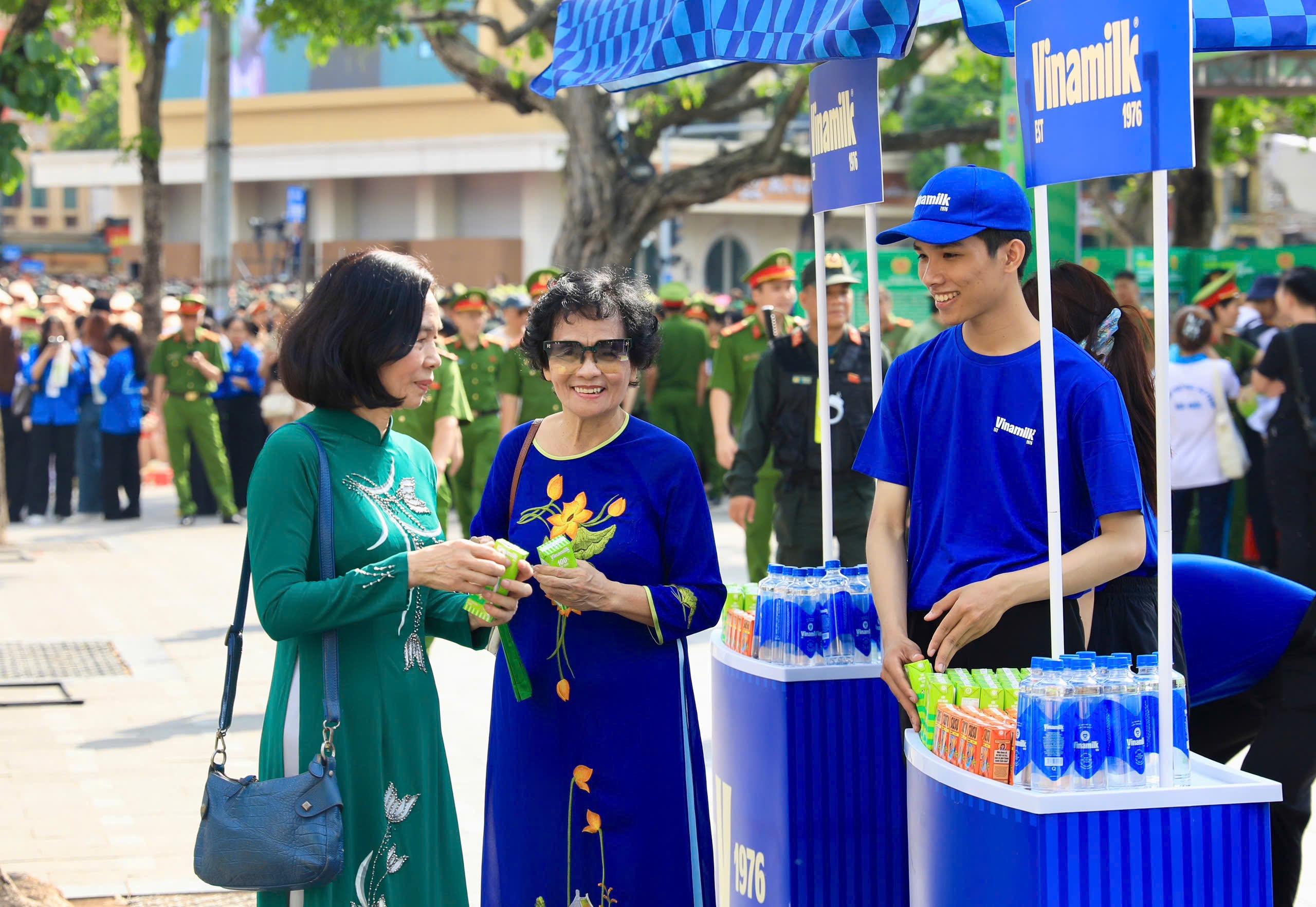 anh-07a_1780299232.jpg