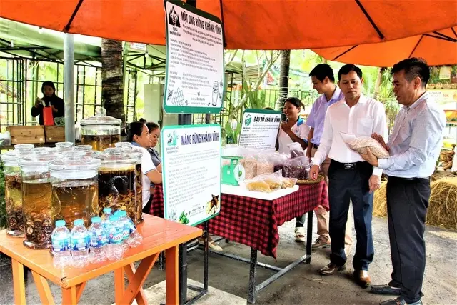 Không gian nông sản sạch gắn du lịch cộng đồng