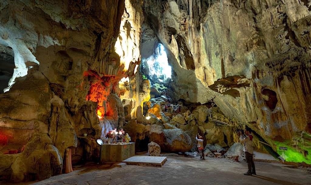 Động Phong Sơn – Không gian tín ngưỡng của người Mường