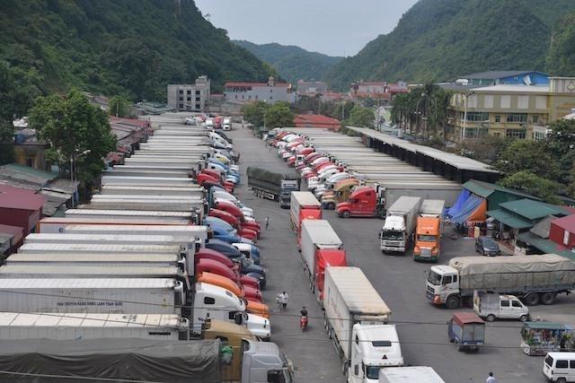 Quy định mới về thông quan tại cửa khẩu cho 12 nhóm hàng nhập khẩu