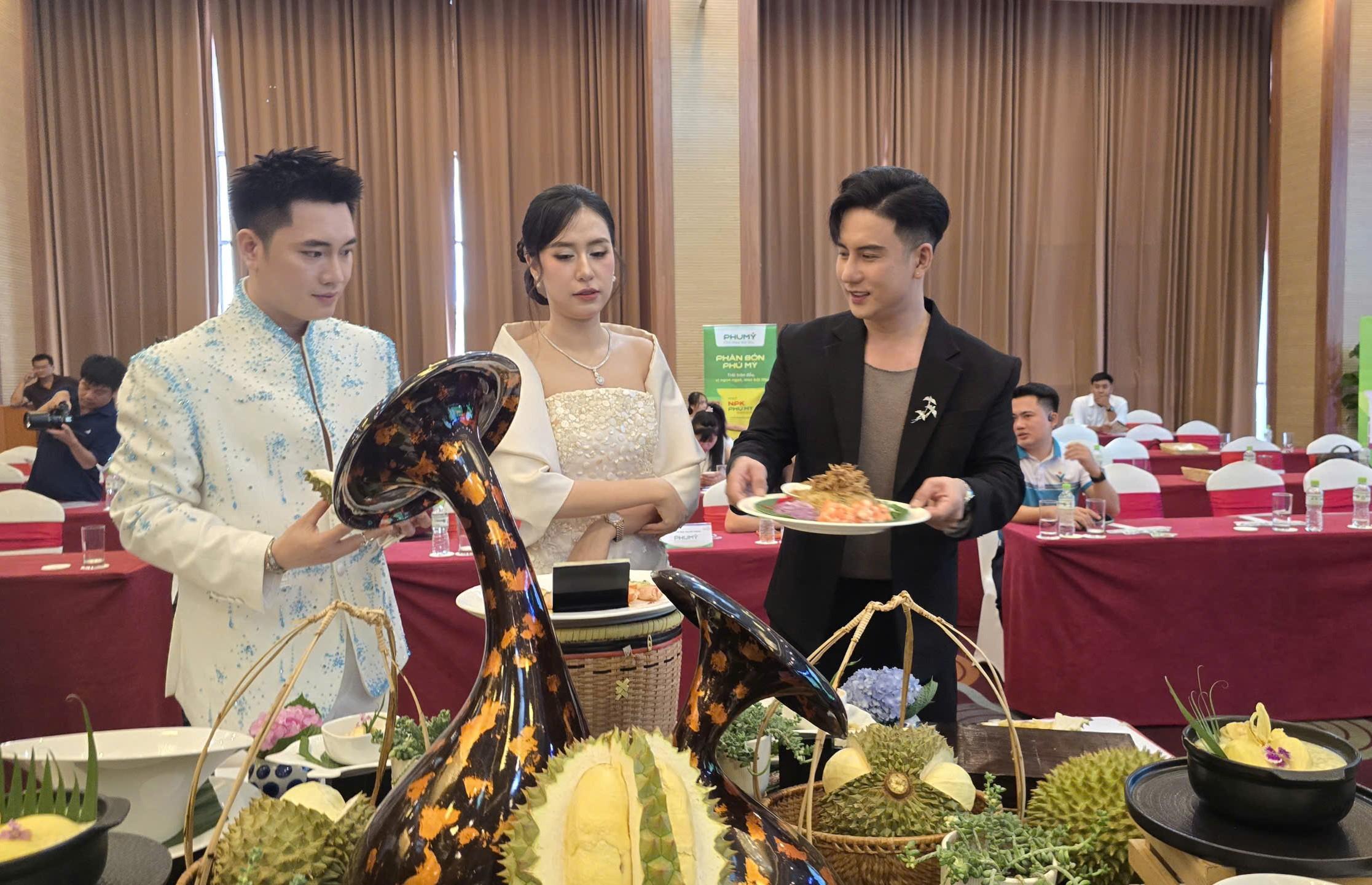 Nâng tầm sầu riêng Đắk Lắk: Khi "trái ngọt" gắn liền với trải nghiệm độc đáo Nâng tầm sầu riêng Đắk Lắk: Khi "trái ngọt" gắn liền với trải nghiệm độc đáo