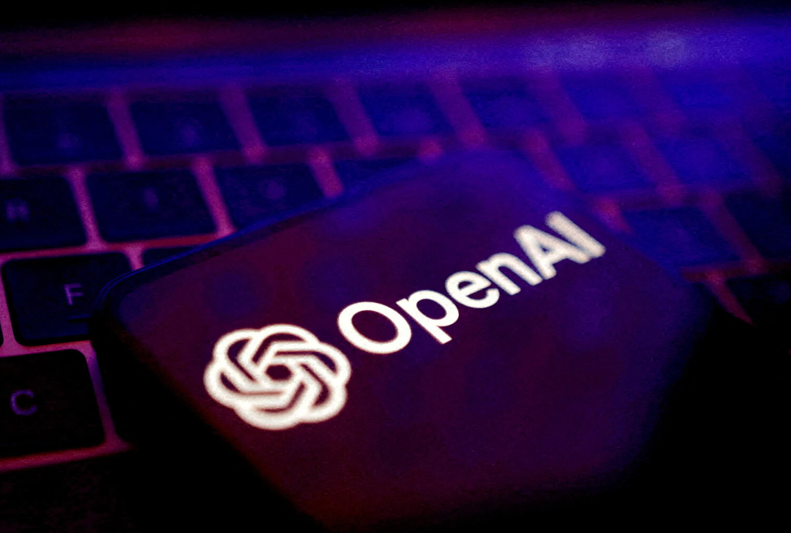 OpenAI giảm giá sốc tới 80% vì sức ép từ Trung Quốc OpenAI giảm giá sốc tới 80% vì sức ép từ Trung Quốc