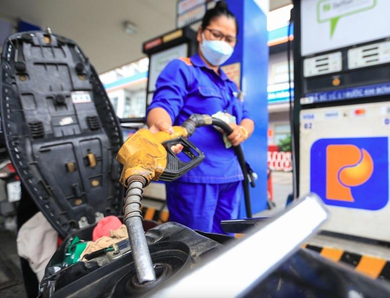 Giá xăng dầu đồng loạt tăng, thị trường ghi nhận đợt tăng thứ 3 liên tiếp