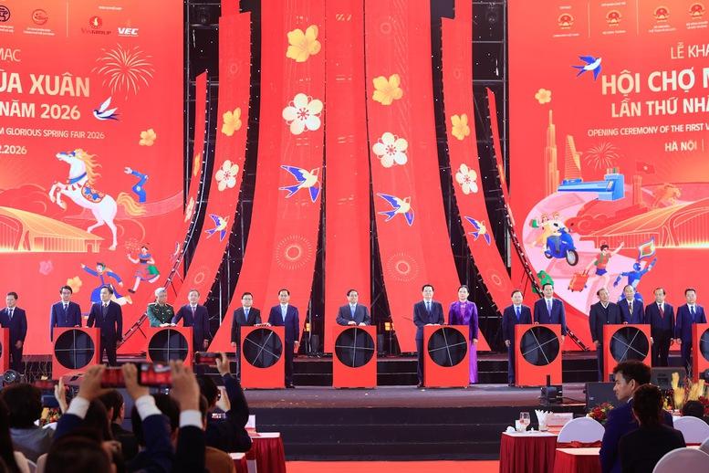 Thủ tướng Phạm Minh Chính nêu 3 kỳ vọng lớn tại lễ khai mạc Hội chợ mùa xuân 2026 Thủ tướng Phạm Minh Chính nêu 3 kỳ vọng lớn tại lễ khai mạc Hội chợ mùa xuân 2026