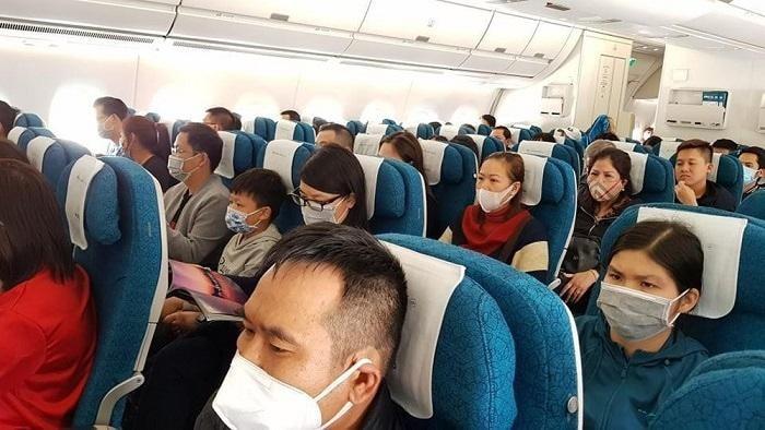 Một hãng hàng không giá rẻ hủy gần 200 chuyến bay, hoãn tiếp nhận 50 tiếp viên mới Một hãng hàng không giá rẻ hủy gần 200 chuyến bay, hoãn tiếp nhận 50 tiếp viên mới