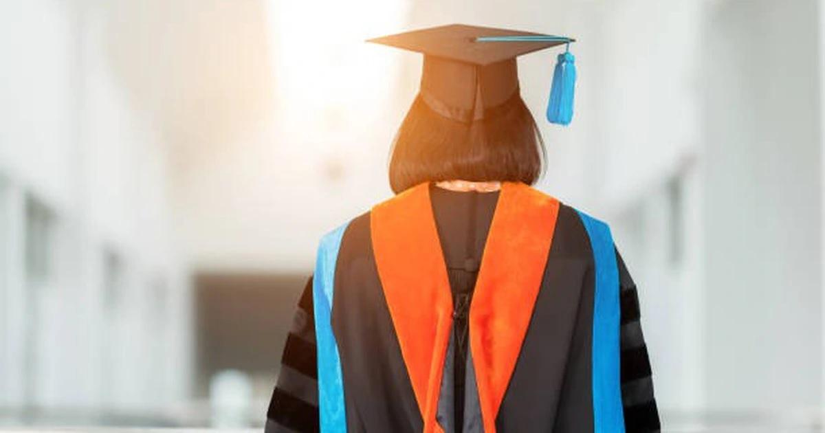 Tiến sĩ Quản trị Kinh doanh gửi loạt CV, tìm việc suốt 4 năm vẫn chật vật, phải làm nhiều việc để mưu sinh