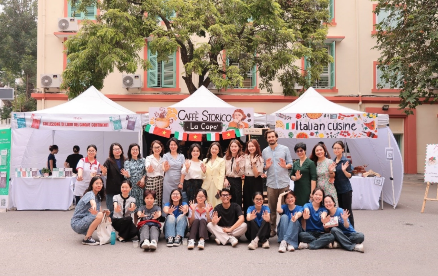 Ngoại ngữ chỉ có 2 trường ĐH tại Việt Nam đào tạo: Ra trường rộng cửa vào tập đoàn lớn, thu nhập vượt 50 triệu/tháng