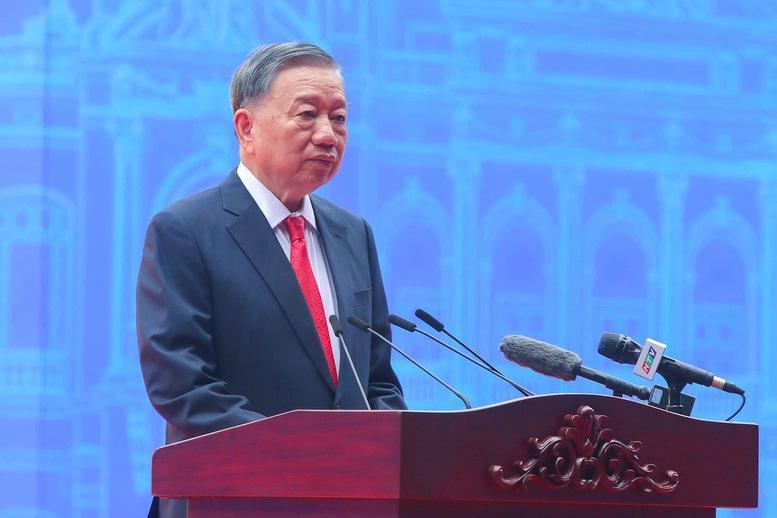 Phát biểu của Tổng Bí thư, Chủ tịch nước Tô Lâm tại Lễ kỷ niệm 50 năm thành phố Sài Gòn - Gia Định vinh dự mang tên Chủ tịch Hồ Chí Minh Phát biểu của Tổng Bí thư, Chủ tịch nước Tô Lâm tại Lễ kỷ niệm 50 năm thành phố Sài Gòn - Gia Định vinh dự mang tên Chủ tịch Hồ Chí Minh
