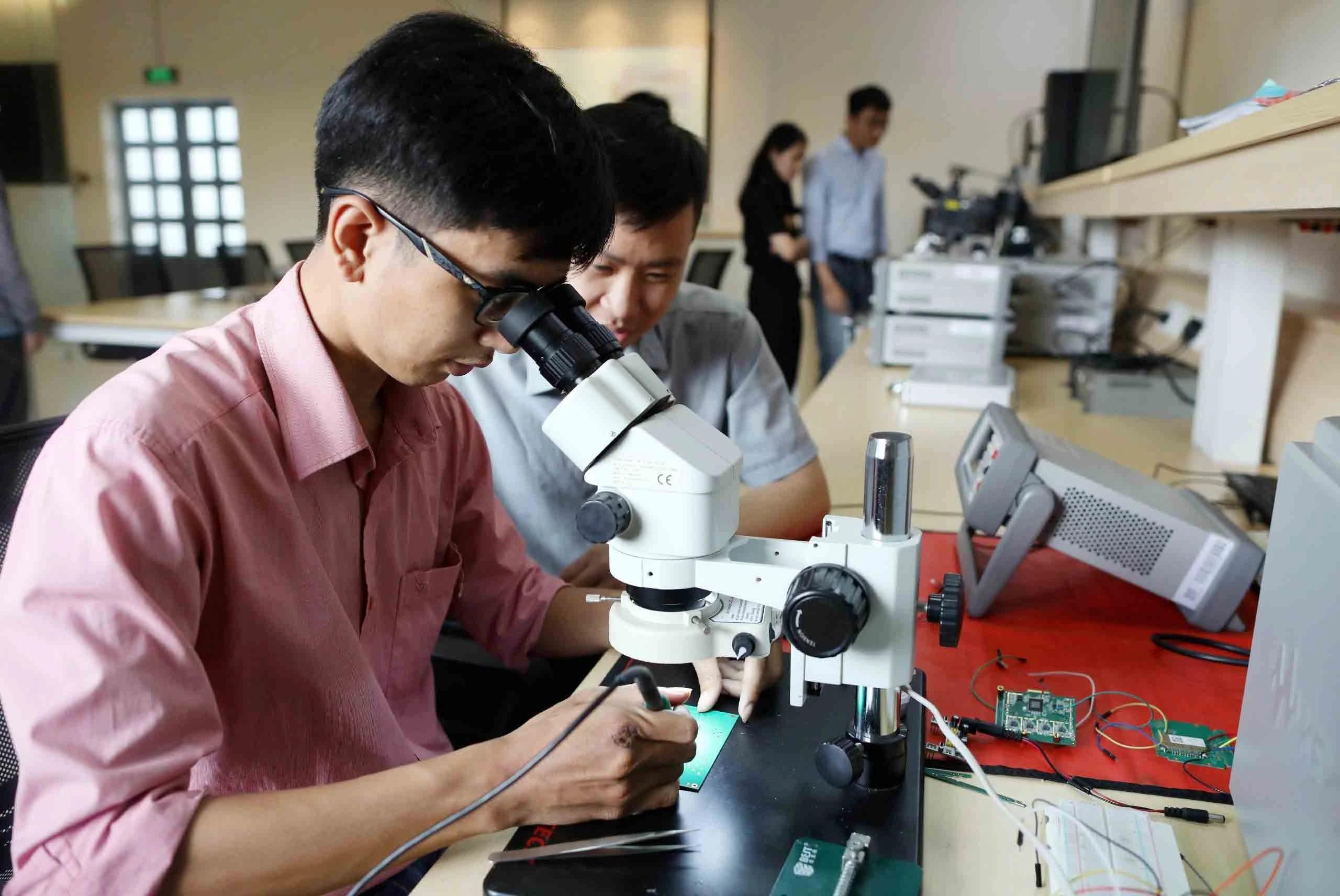 Việt Nam vươn lên thứ 43 trên bảng xếp hạng đổi mới sáng tạo toàn cầu năm 2026 Việt Nam vươn lên thứ 43 trên bảng xếp hạng đổi mới sáng tạo toàn cầu năm 2026