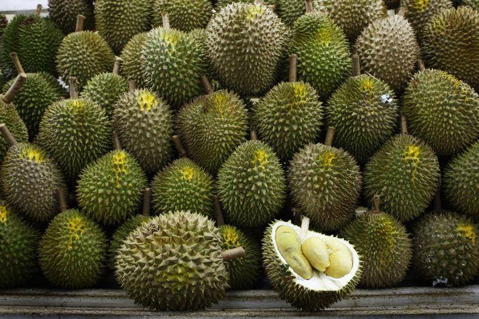 Giá nông sản ngày 3/9: Cà phê lao dốc, sầu riêng Đắk Lắk bán 600 tấn tại lễ hội