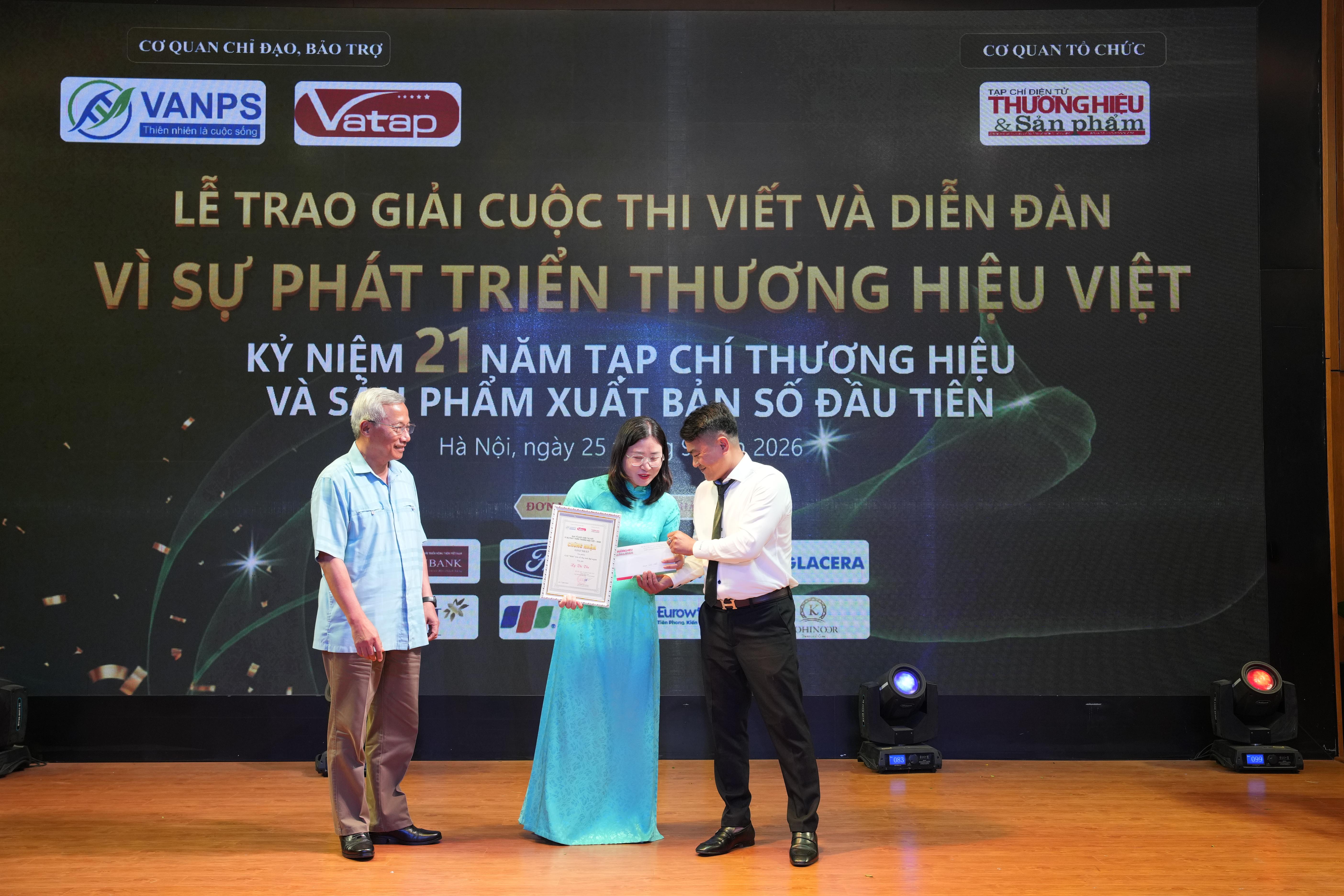g1_1790326277.jpg