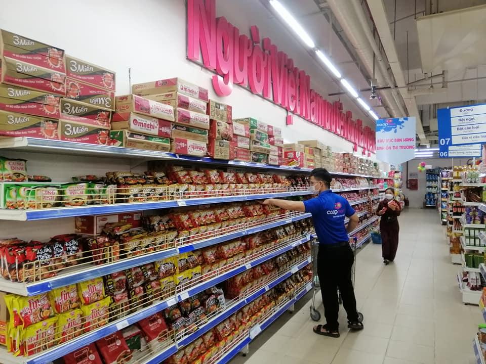 hang-hoa-o-co.opmart-dong-ha-3_1790156085.jpg