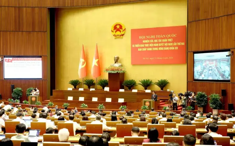 Hội nghị toàn quốc nghiên cứu, học tập, quán triệt và triển khai thực hiện một số Nghị quyết, Chỉ thị của Bộ Chính trị Hội nghị toàn quốc nghiên cứu, học tập, quán triệt và triển khai thực hiện một số Nghị quyết, Chỉ thị của Bộ Chính trị