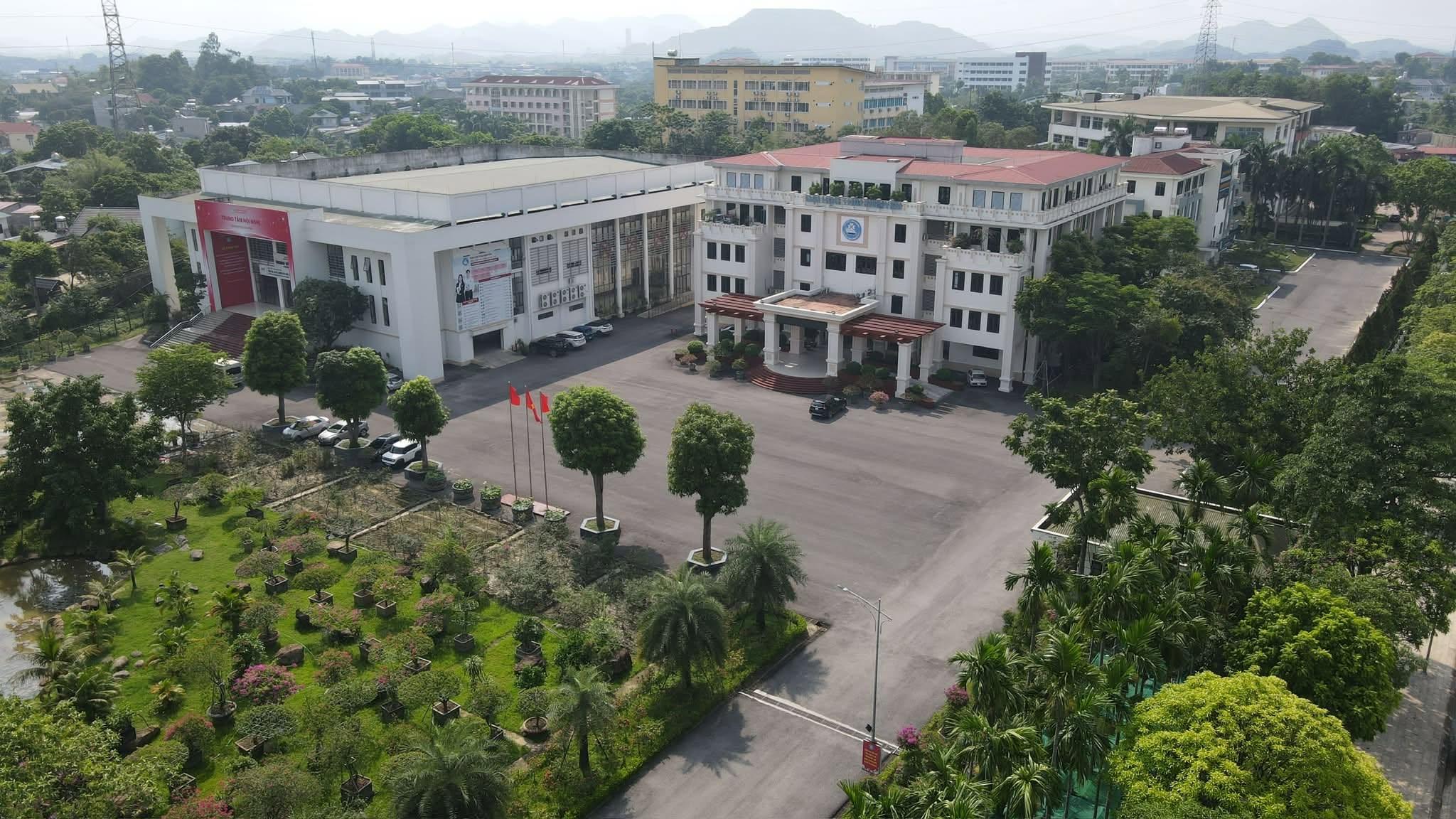 daihocthainguyen1_1790994074.jpg