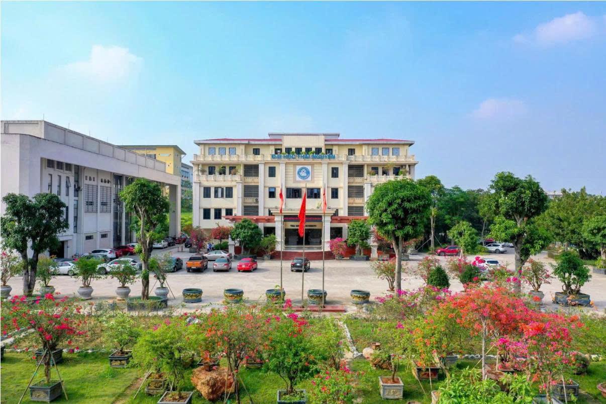 Đại học vùng lớn nhất Việt Nam có 1.050 Tiến sĩ, 206 Giáo sư và Phó Giáo sư, doanh thu đạt hơn 2.000 tỷ đồng