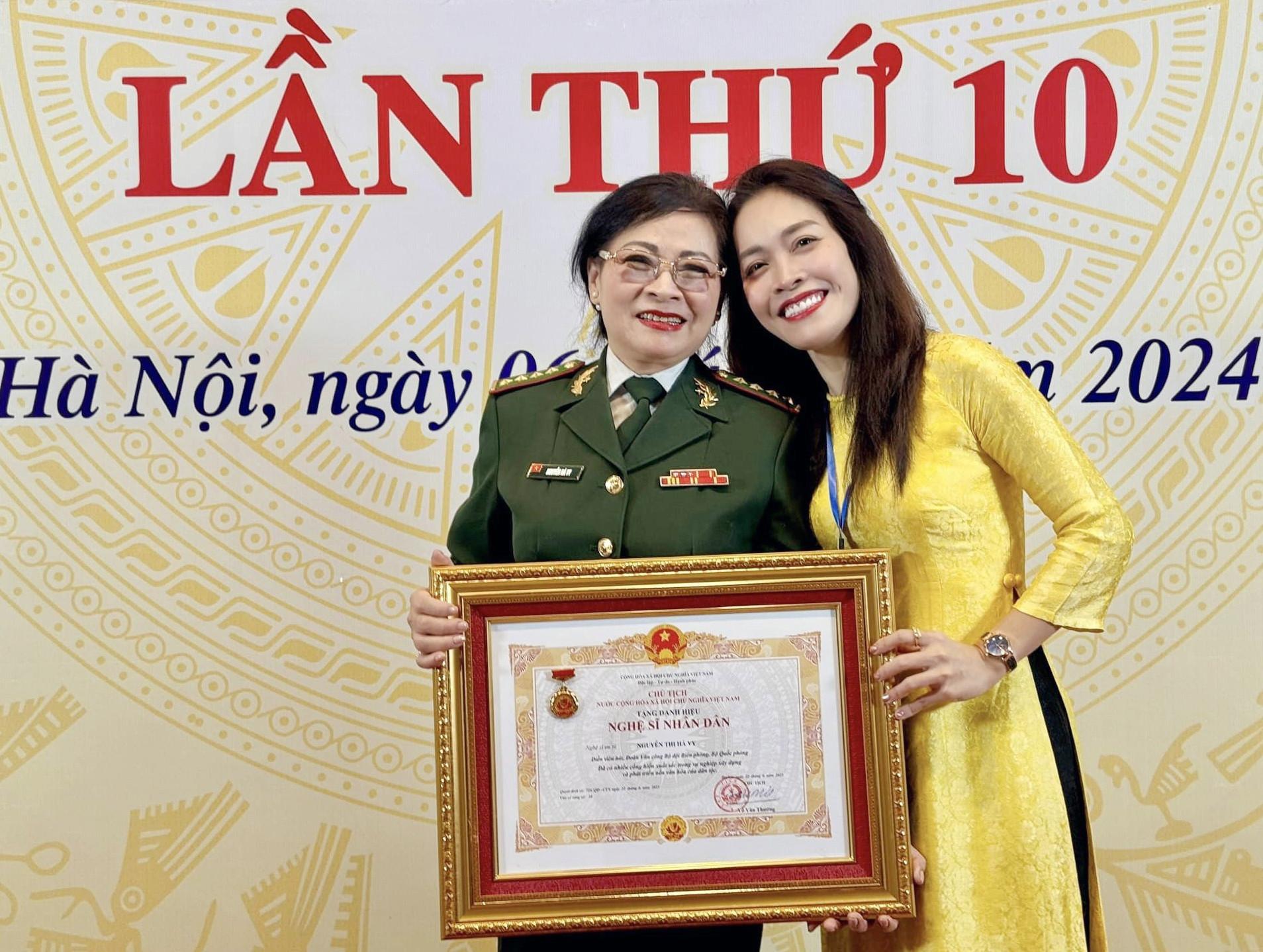 NSND hiếm hoi của Việt Nam từng hát nhạc phim Tây Du Ký tại Trung Quốc: Là thủ khoa kép Nhạc viện ở tuổi U50, có con gái là BTV VTV nổi tiếng