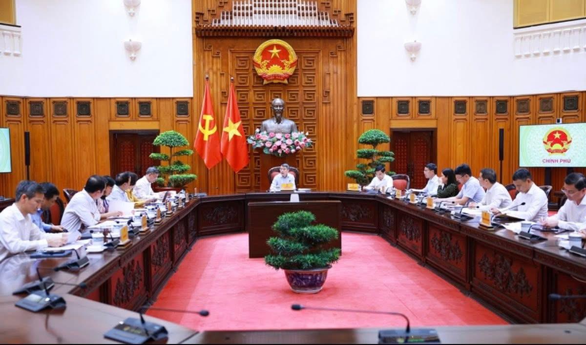 Thủ tướng chỉ đạo đẩy nhanh vận hành Trung tâm Tài chính quốc tế, hoàn thiện cơ chế đột phá trong tháng 6