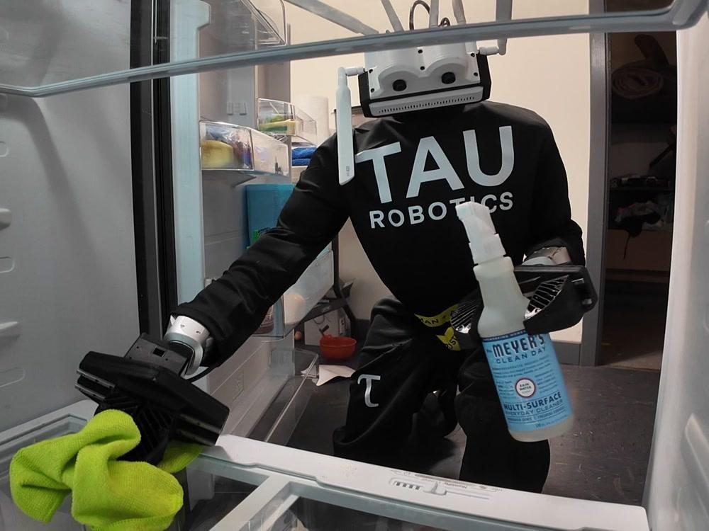 Ra mắt dịch vụ robot giúp việc giá 800.000 đồng/giờ , chuyên gia ngay lập tức 'bóc phốt'
