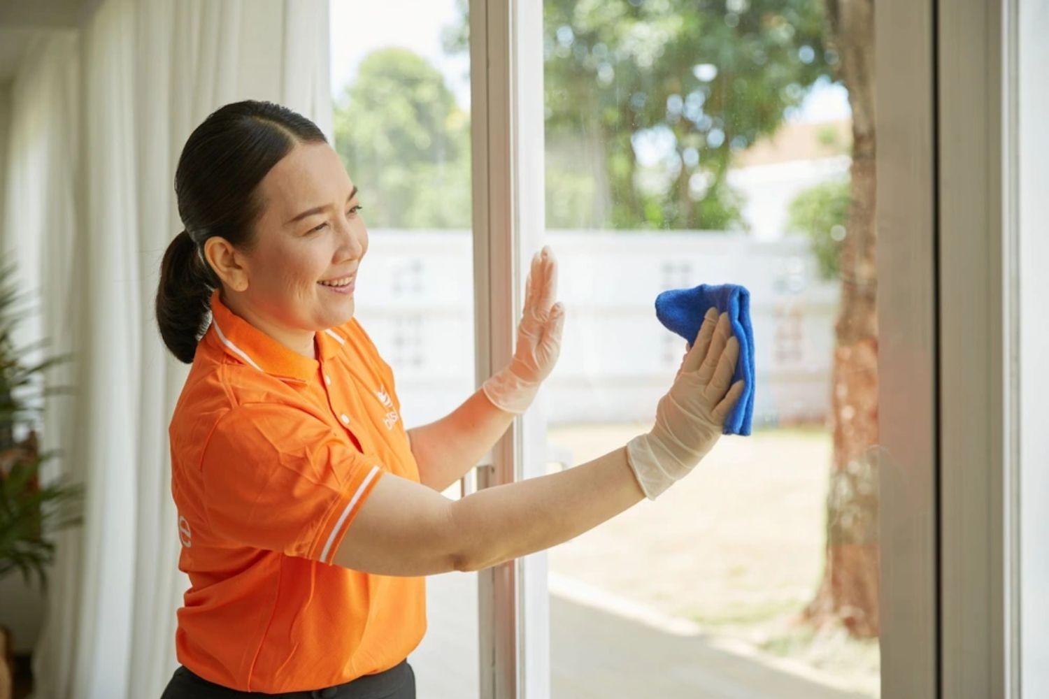 Giúp việc gia đình: Nghịch lý thiếu người dư việc tại đô thị lớn, mức lương 14 triệu đồng mỗi tháng vẫn khó giữ chân Giúp việc gia đình: Nghịch lý thiếu người dư việc tại đô thị lớn, mức lương 14 triệu đồng mỗi tháng vẫn khó giữ chân